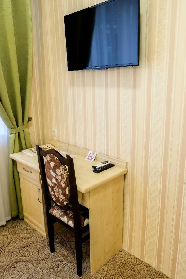 Оздоровчий Комплекс Гайки Заїзд Провулок Сухий Яр 12 Hotel Житомир Екстериор снимка
