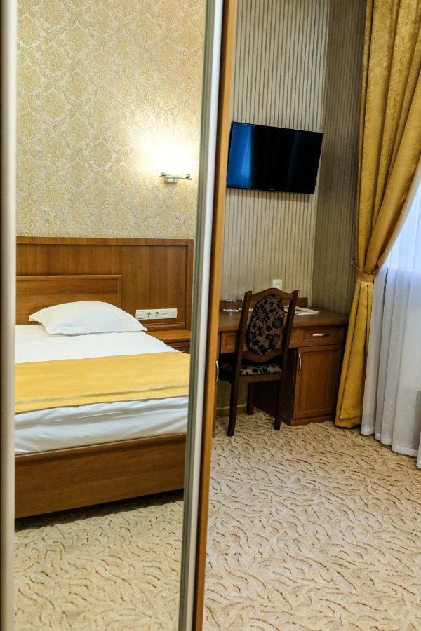 Оздоровчий Комплекс Гайки Заїзд Провулок Сухий Яр 12 Hotel Житомир Екстериор снимка