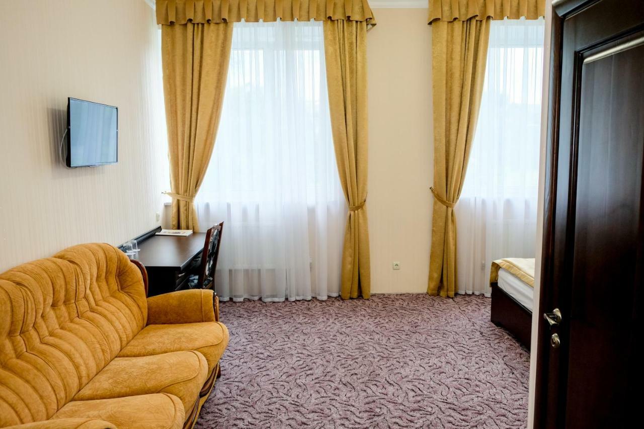 Оздоровчий Комплекс Гайки Заїзд Провулок Сухий Яр 12 Hotel Житомир Екстериор снимка