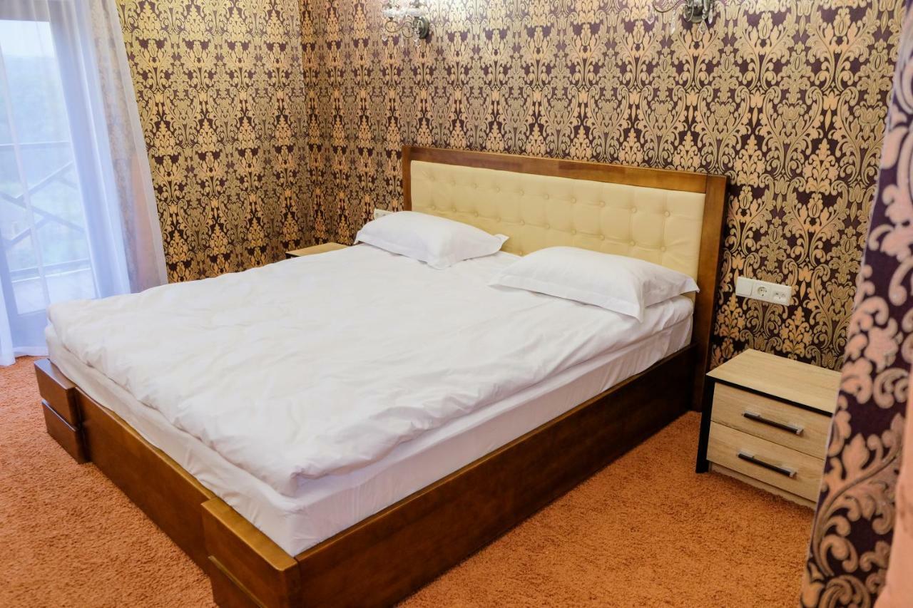 Оздоровчий Комплекс Гайки Заїзд Провулок Сухий Яр 12 Hotel Житомир Екстериор снимка