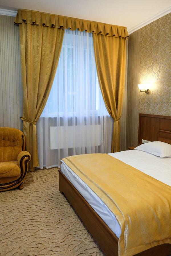 Оздоровчий Комплекс Гайки Заїзд Провулок Сухий Яр 12 Hotel Житомир Екстериор снимка