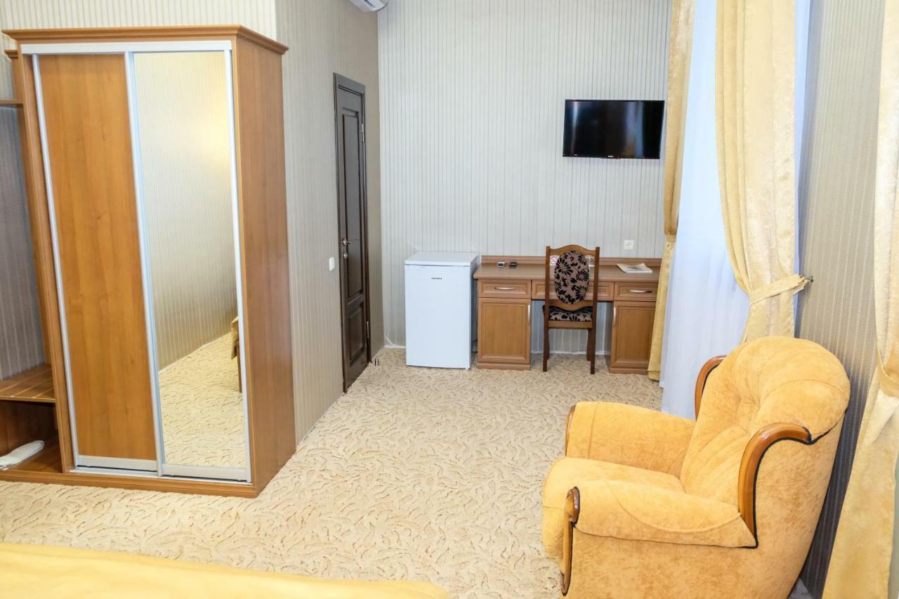 Оздоровчий Комплекс Гайки Заїзд Провулок Сухий Яр 12 Hotel Житомир Екстериор снимка